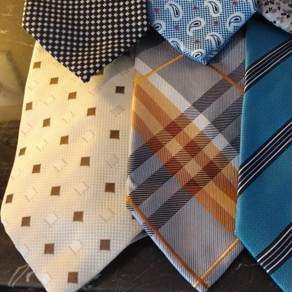 Bundle of Silk Neckties SOLD!!!!!! SOLD - Picture 2 of 9